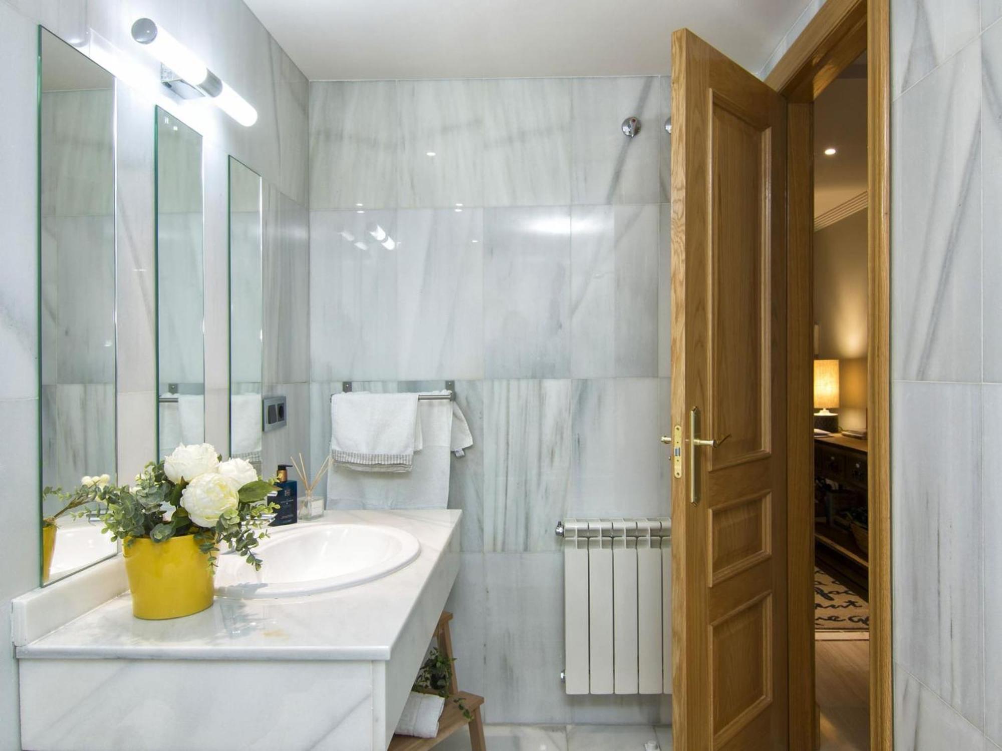 Elegant Town Hall Apartment With Views Granada Buitenkant foto