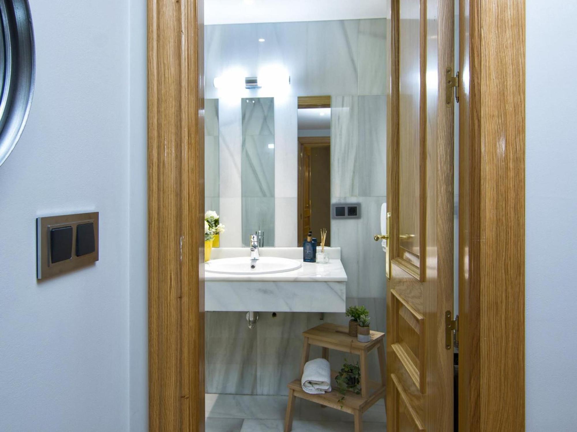 Elegant Town Hall Apartment With Views Granada Buitenkant foto