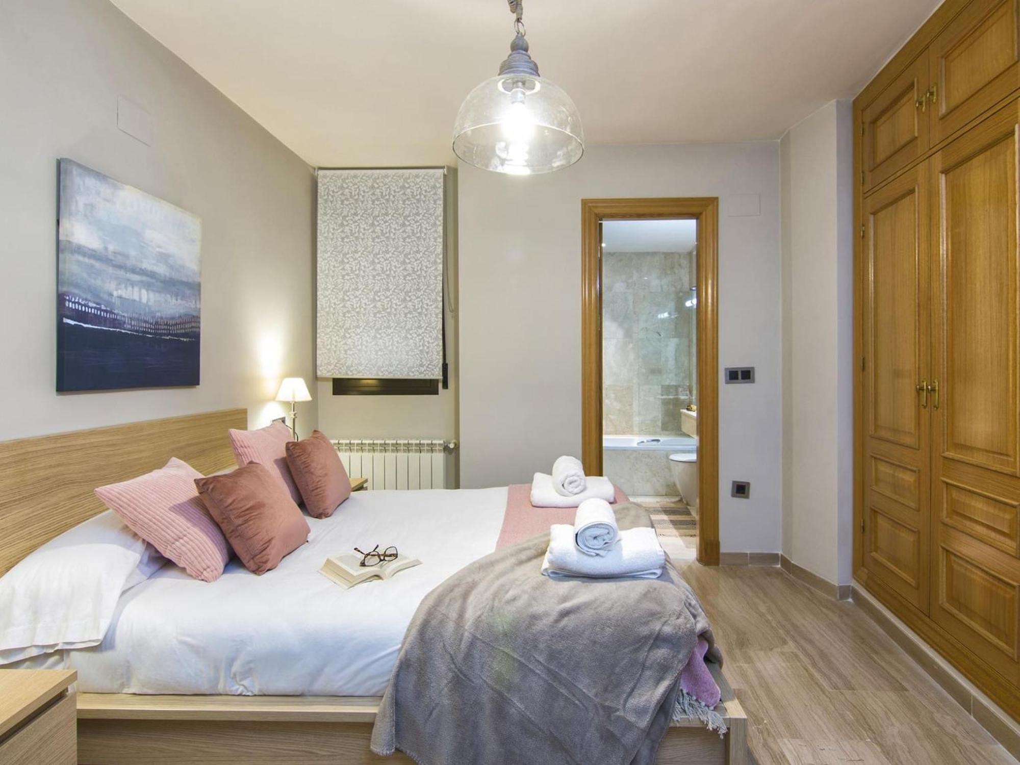 Elegant Town Hall Apartment With Views Granada Buitenkant foto