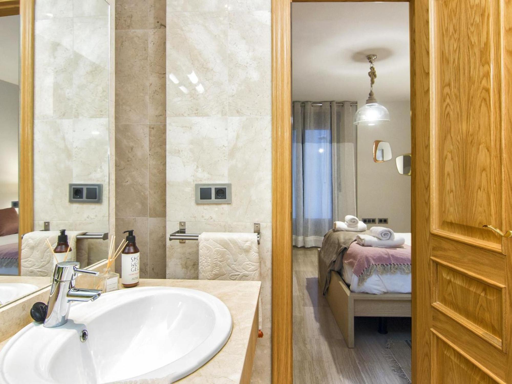 Elegant Town Hall Apartment With Views Granada Buitenkant foto